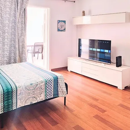 公寓 Terrace With Sea View - Free Pool 阿德耶